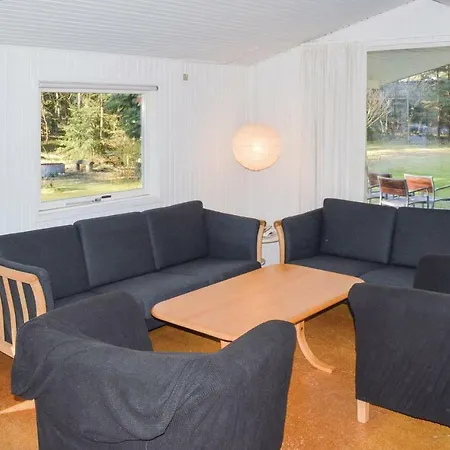 Three-bedroom Holiday In Hadsund